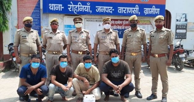 रोहनिया पुलिस ने हत्या का प्रयास करने वाले चार अभियुक्तों को किया गिरफ्तार, varanasi news in hindi, वाराणसी न्यूज़